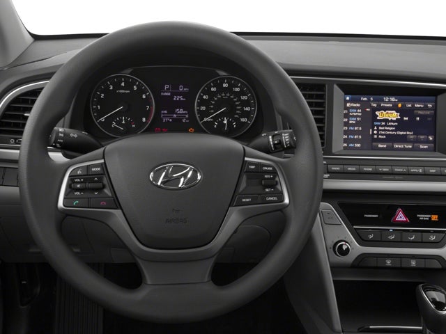 2018 Hyundai Elantra SEL in test, Amazonas - Rothbard Honda
