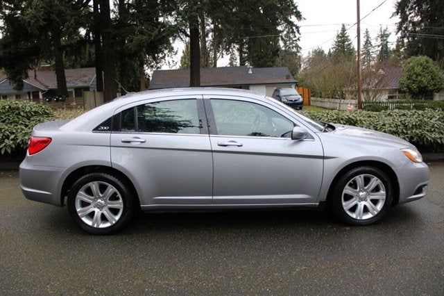 2013 Chrysler 200 Touring