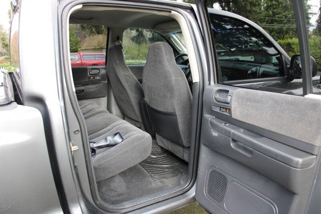 2004 Dodge Dakota SLT