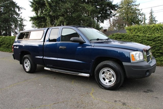 2005 Dodge Dakota ST