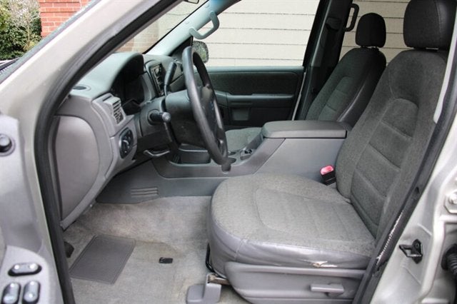 2004 Ford Explorer XLS 46K MILES 4X4