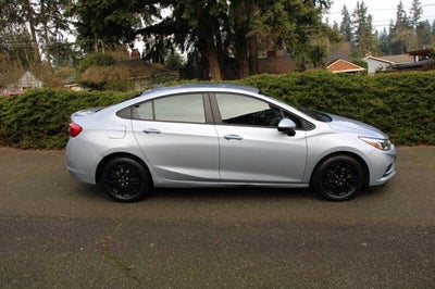 2018 Chevrolet Cruze LS