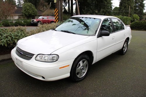 2004 Chevrolet Classic Base