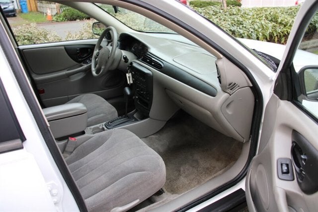 2004 Chevrolet Classic Base