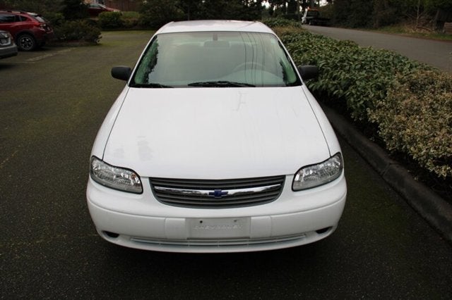 2004 Chevrolet Classic Base