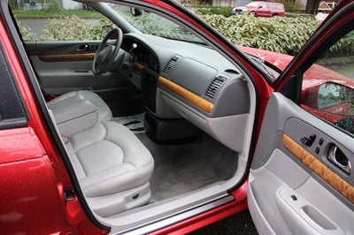 1998 Lincoln Continental Base