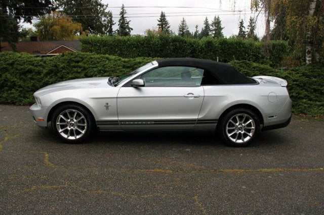 2010 Ford Mustang V6 Premium 94K MILES
