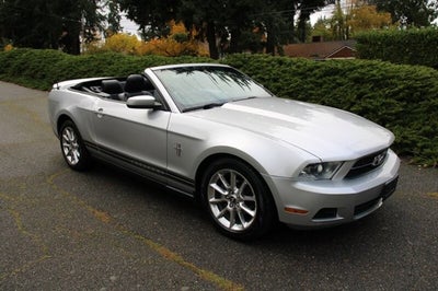 2010 Ford Mustang V6 Premium 94K MILES
