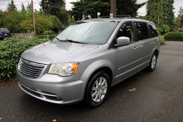 2014 Chrysler Town & Country Touring