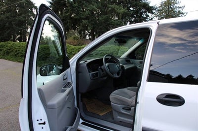 2000 Ford Windstar Wagon Base