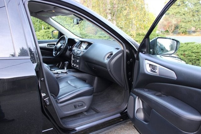 2019 Nissan Pathfinder SL