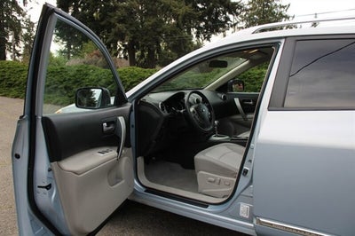 2011 Nissan Rogue SV