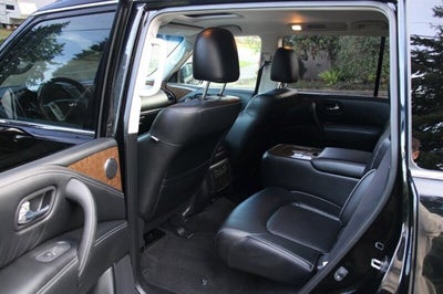 2016 INFINITI QX80 Base 1-owner