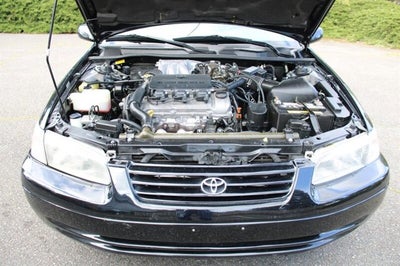1999 Toyota Camry LE V6