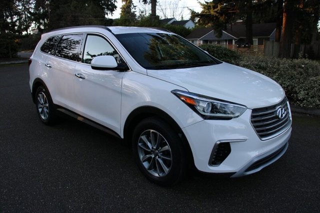 2017 Hyundai Santa Fe SE