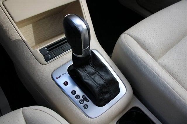 2012 Volkswagen Tiguan SE 4Motion
